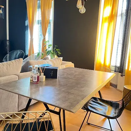 Geräumige 3 Zi. Wohnung im schönen Paulusviertel