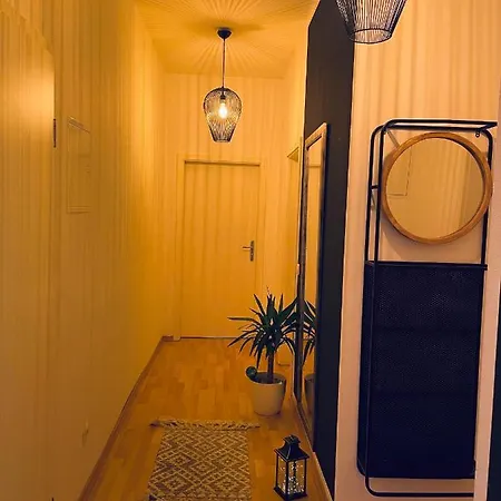 Apartment Geräumige 3 Zi. Wohnung im schönen Paulusviertel *